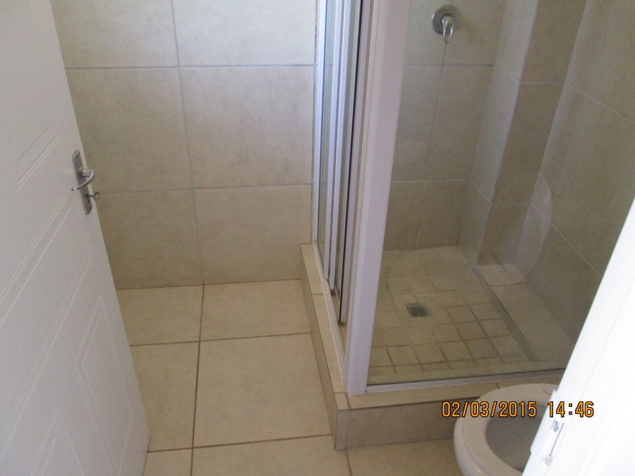 To Let 1 Bedroom Property for Rent in Buh Rein Estate Western Cape